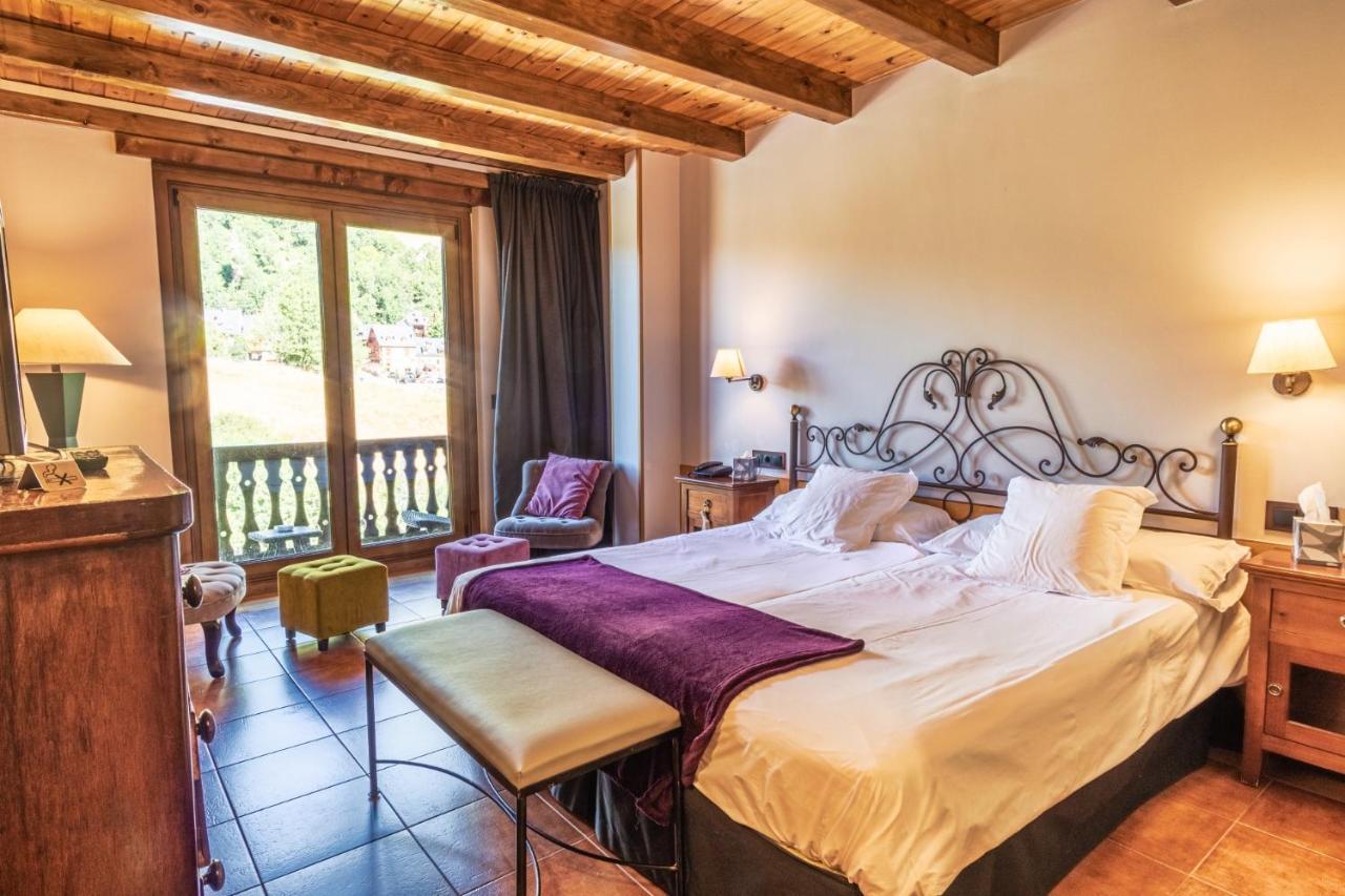 Mauberme Mountain Boutique Hotel Salardú Kültér fotó