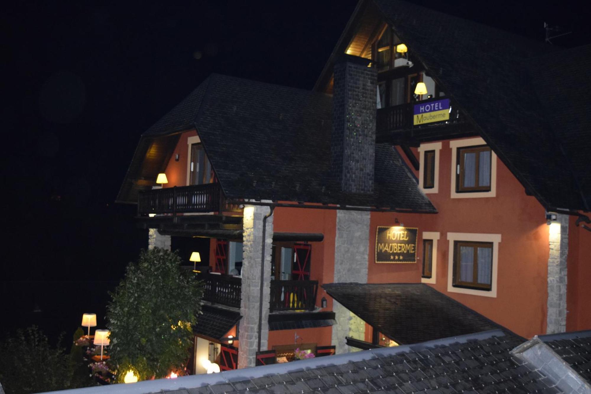 Mauberme Mountain Boutique Hotel Salardú Kültér fotó